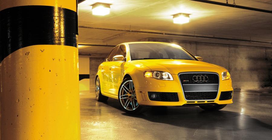  Audi RS4 Sedan (B7, 8E) 2005 года  (NA) (фото 5 из 15)